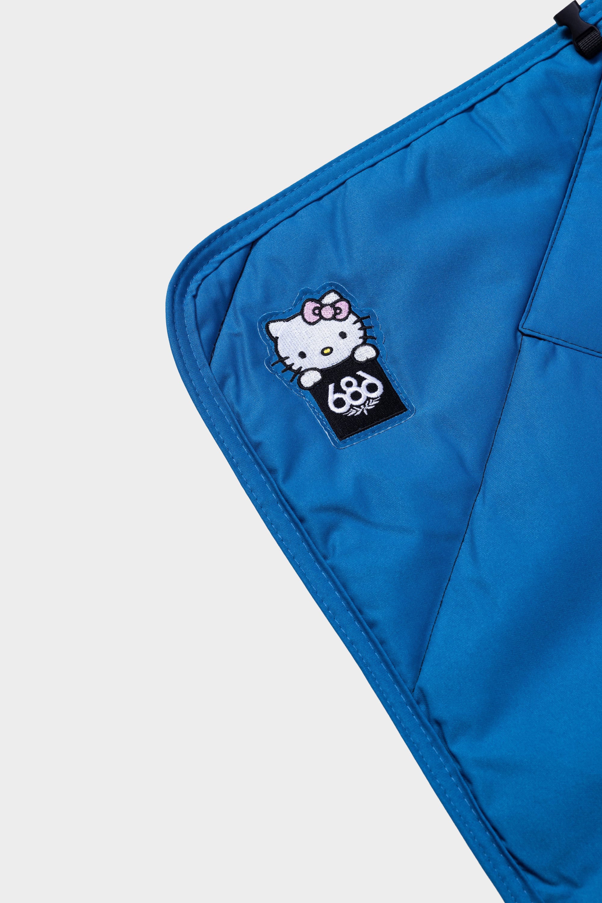 686 Waterproof Hooded Puffer Blanket – 686.com