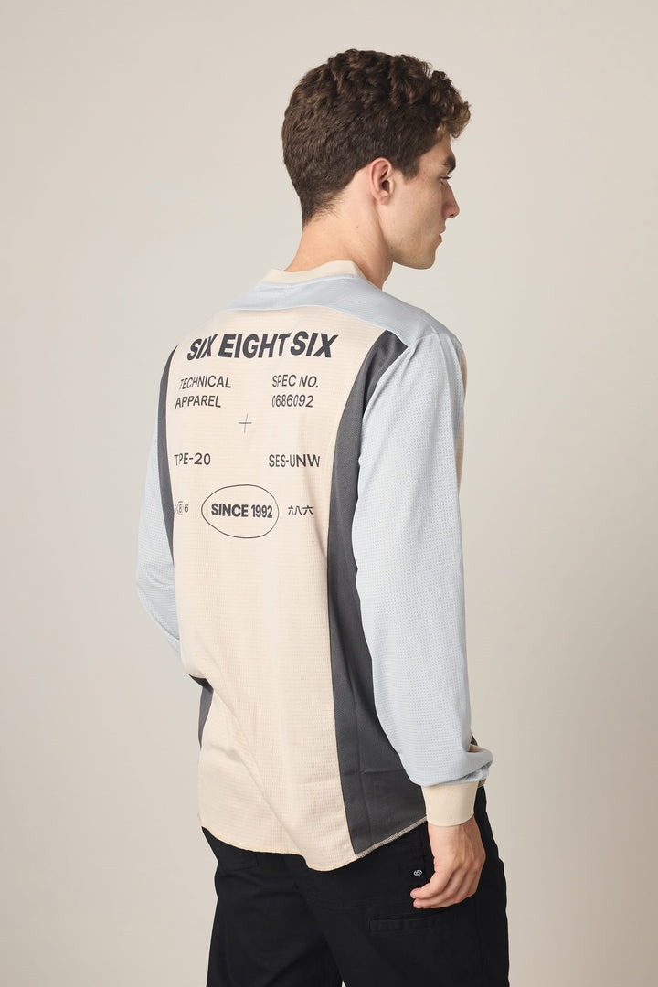 686 Men's Hex Turbo LS Tech Tee — SILVER (vista 2)