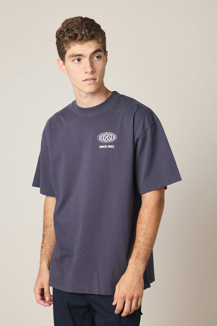 686 92 Relaxed S/S Tee — NAVY