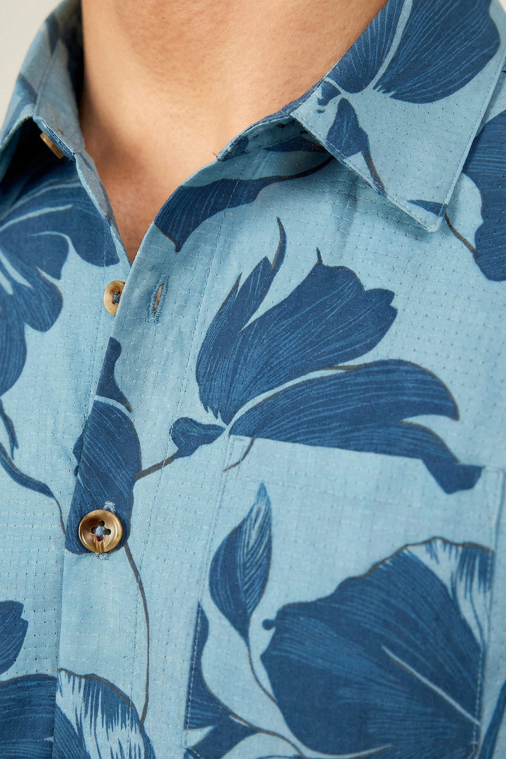 686 Men's Nomad Perforated Button Down Shirt — OXFORD FLORAL (vista 2)