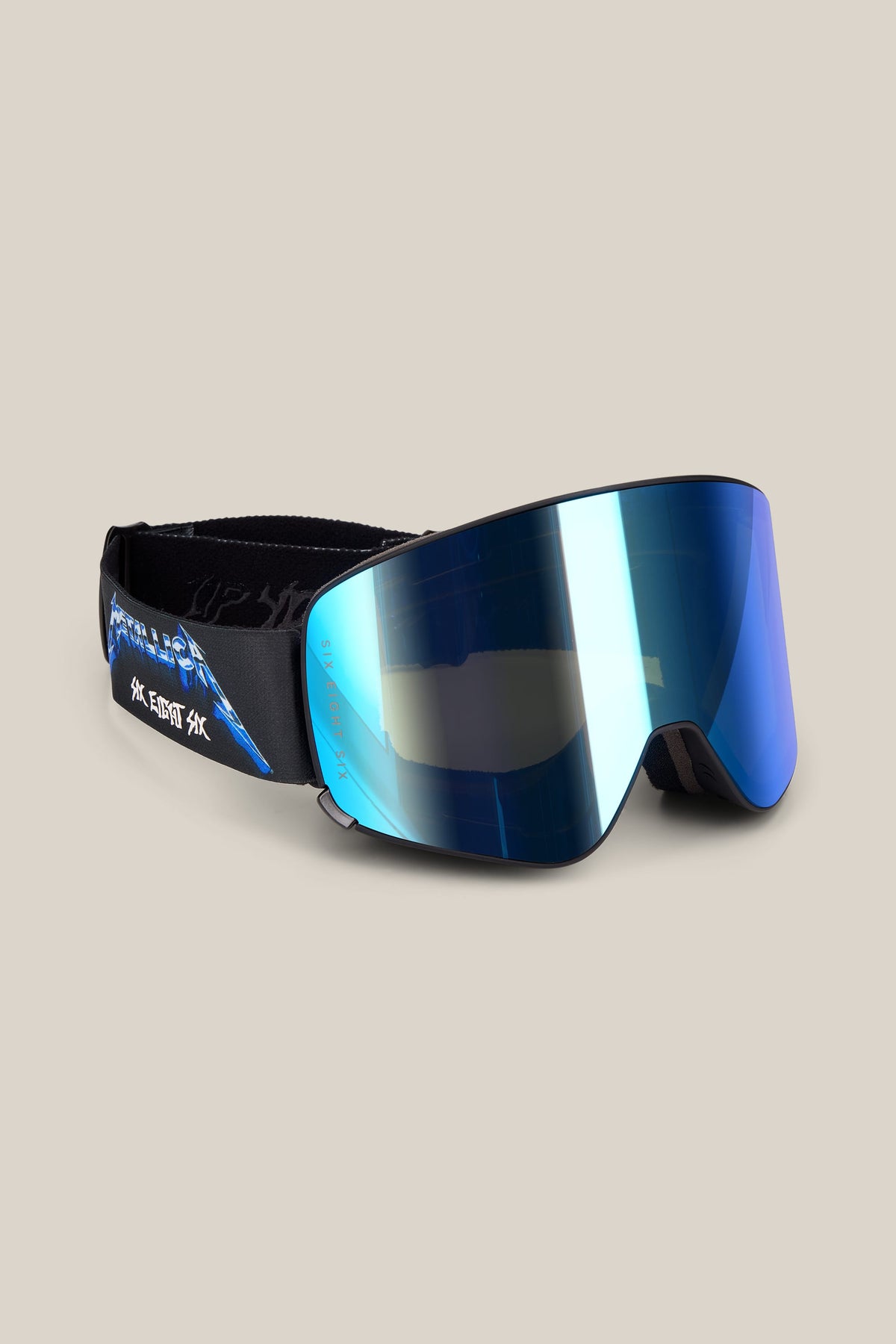 686 SMARTY® Magnetic Goggle with a reflective blue lens and a black strap featuring metallic blue logos, designed for full-lens vision.